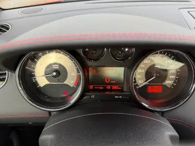 Peugeot RCZ R 1.6 Turbo — Coupé sportif 270 ch, seulement 48'000 km — Miniatur 10