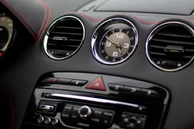 Peugeot RCZ R 1.6 Turbo — Coupé sportif 270 ch, seulement 48'000 km — Miniatur 17