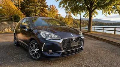 DS 3 1.2 PureTech Sport Chic — Citadine stylée, 85 000 km, moteur économe — vista posteriore