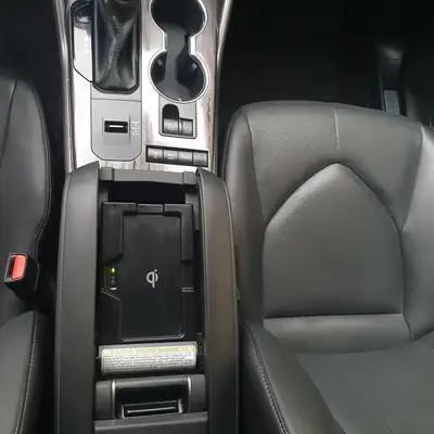 Toyota Highlander 2.5 HSD Premium — SUV 7 places hybride, 71 500 km seulement — Miniature 16
