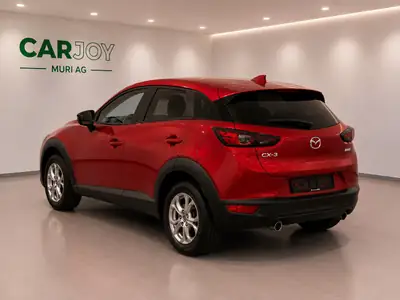 Mazda CX-3 SKYACTIV-G 121 — Compacité urbaine, technologie moderne et faible consommation — intérieur