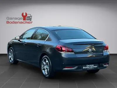 Peugeot 508 2.0 BlueHDi Allure — Berline élégante, moteur diesel efficace, 54 500 km — rear view