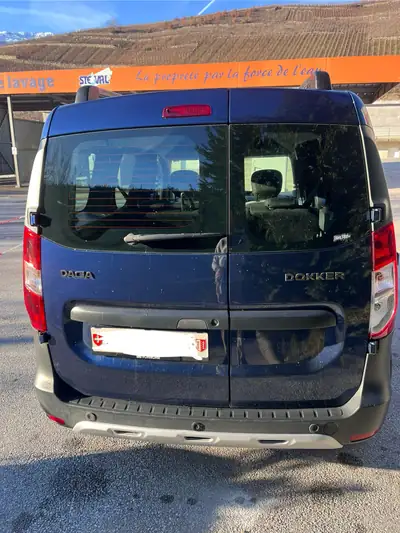 Dacia Dokker 1.6 16V Stepway — Monospace pratique, sans accident, 90'000 km — arrière