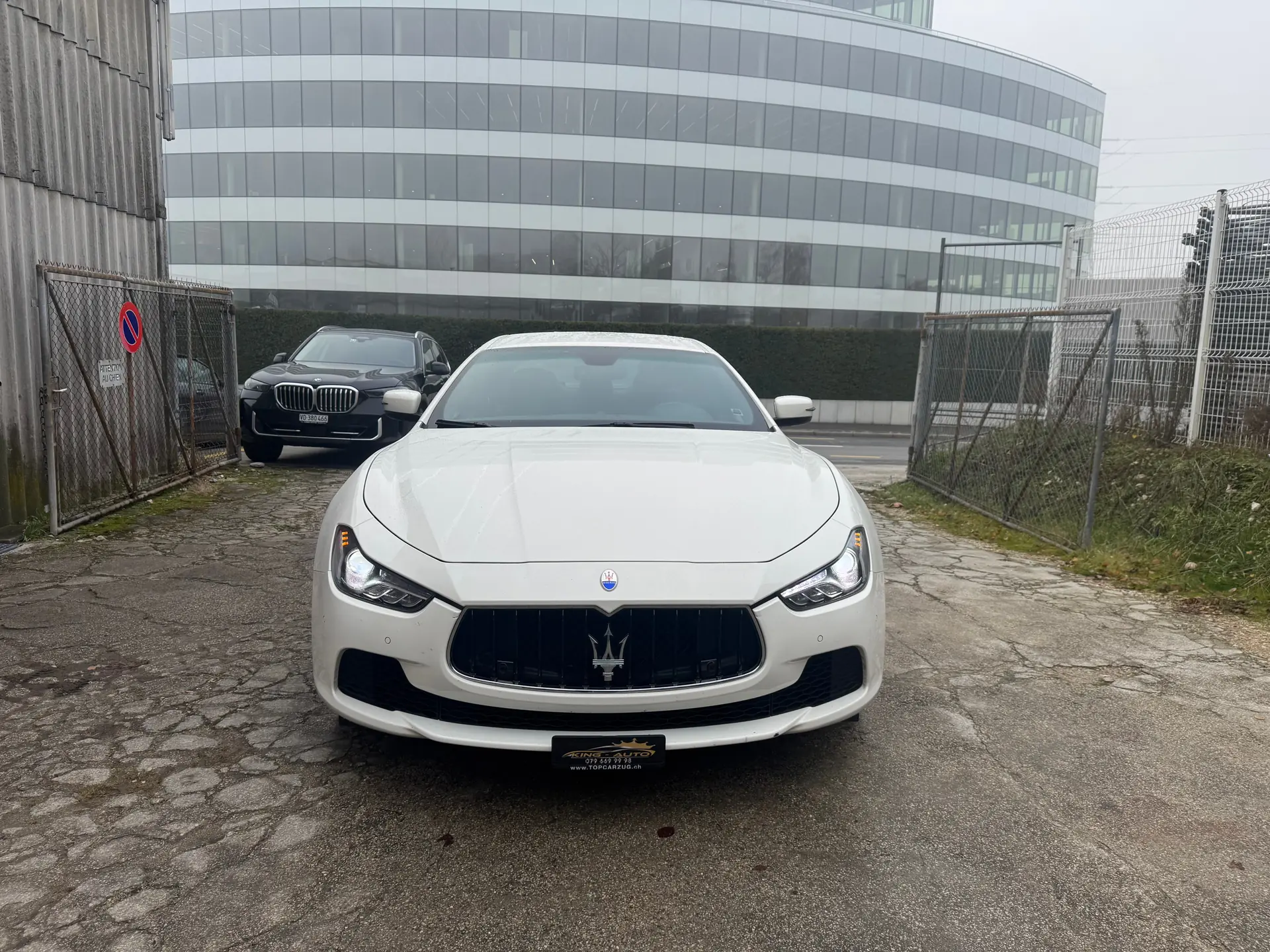 Maserati Ghibli D 3.0 V6 — Berline de prestige diesel, 120'000 km, sans sinistre — vista esterna