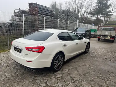Maserati Ghibli D 3.0 V6 — Berline de prestige diesel, 120'000 km, sans sinistre — dettaglio