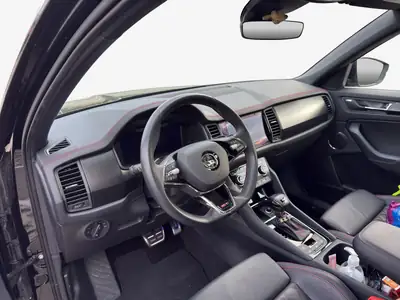 Skoda Kodiaq 2.0 TSI 4x4 RS — SUV performant 245 ch, traction intégrale, 62'000 km — Miniatur 8