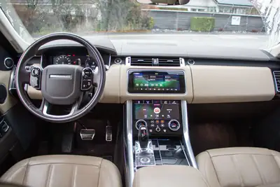 Land Rover Range Rover Sport D300 — SUV premium diesel 2021, 52'000 km seulement — interni