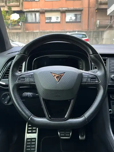 CUPRA Ateca 2.0 TSI 4Drive — SUV sportif 300 ch, tout-terrain premium — Miniature 11