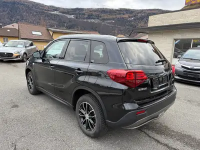 Suzuki Vitara 1.0 Unico — SUV compact robuste, tout-terrain, sans accident — Miniatur 8
