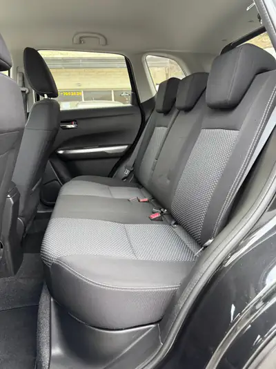 Suzuki Vitara 1.0 Unico — SUV compact robuste, tout-terrain, sans accident — Miniatur 12