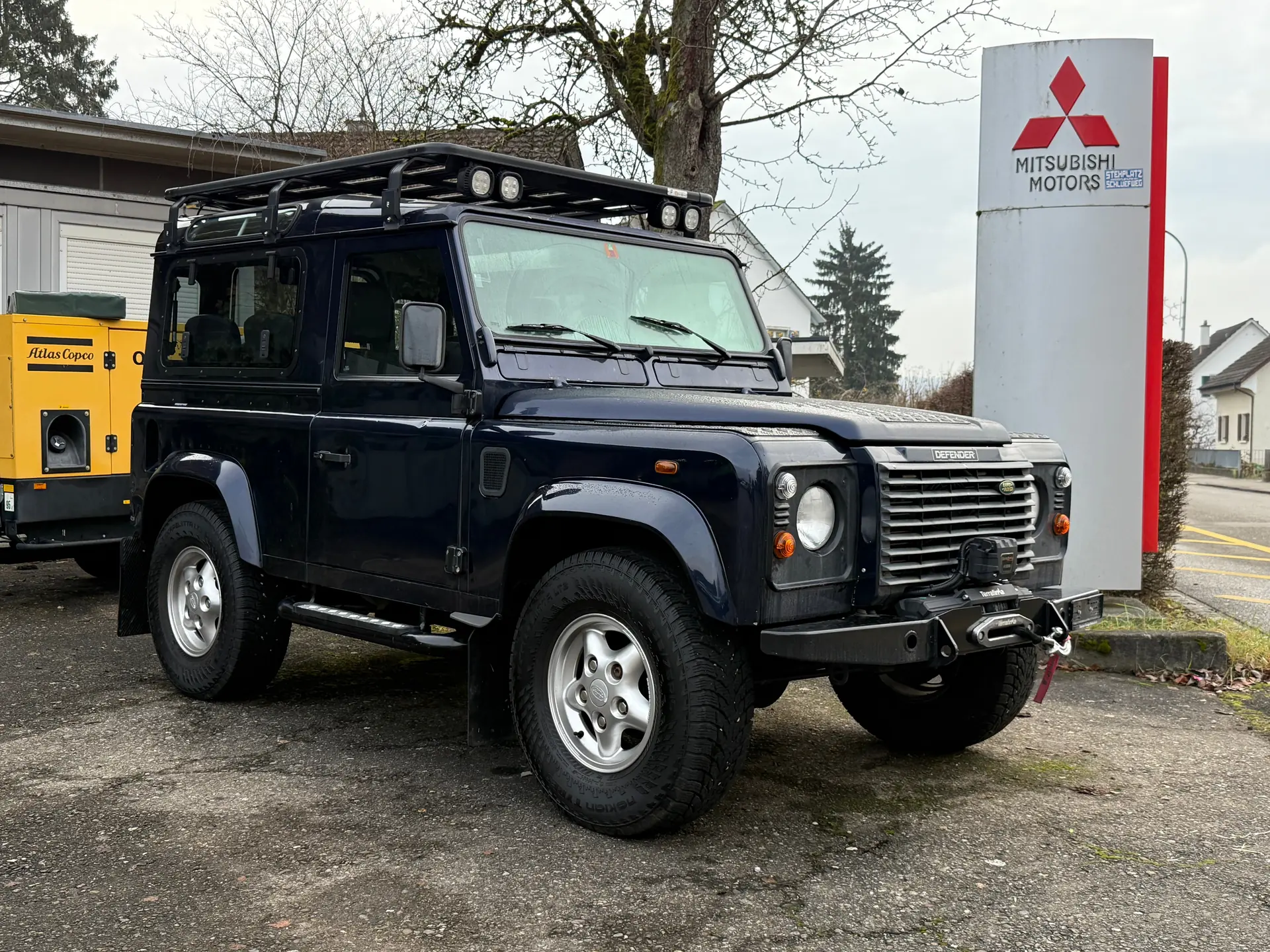 Land Rover Defender 90 SW — Le 4x4 de légende, robustesse et polyvalence garanties — Außenansicht