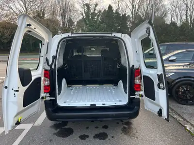 Citroën Berlingo Van 1.5 Blue HDi 100 — Utilitaire 5 places, rare configuration, garantie 5 ans — Miniatur 8