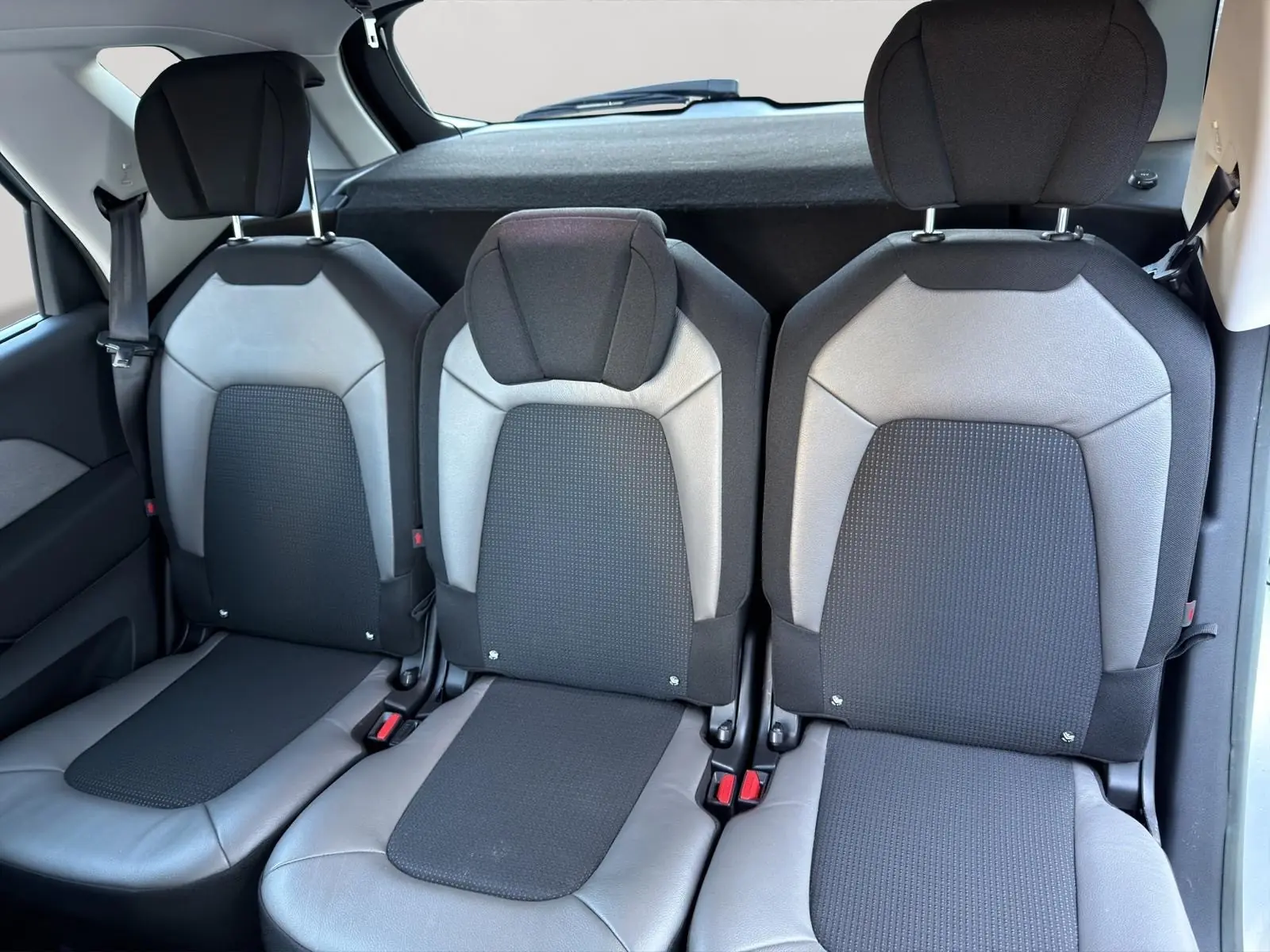 Citroen C4 Picasso 2015 occasion Meyrin — 4