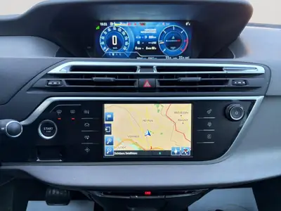 Citroën C4 Picasso 1.6 e-HDi Exclusive — Monospace fiable, consommation économique, très peu kilométré — Thumbnail 10