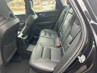 Volvo XC60 T8 eAWD Inscription — Hybride rechargeable premium, 65'000 km seulement — Thumbnail 8
