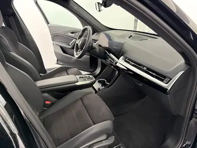 BMW X1 xDrive20d 48V M Sport Pro — SUV compact premium diesel hybride, quasi-neuf — Thumbnail 9