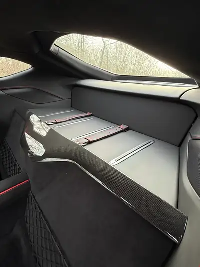 Ferrari 812 Superfast — Chef-d'œuvre V12 de 796 ch, première main, kilométrage exceptionnel — Miniature 14
