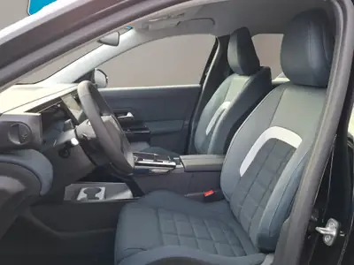Citroën e-C5 Aircross Plus 2025 — SUV électrique 213 ch, quasi neuf — detail