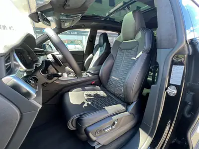 Audi RSQ8 quattro — Le SUV haute performance à 600 ch, kilométrage modéré — Miniatur 10