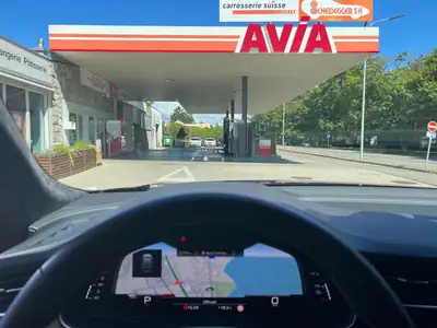 Audi RSQ8 quattro — Le SUV haute performance à 600 ch, kilométrage modéré — Miniatur 16