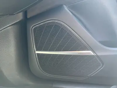 Audi RSQ8 quattro — Le SUV haute performance à 600 ch, kilométrage modéré — Miniatur 19