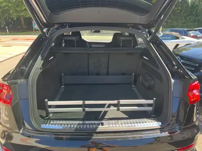 Audi RSQ8 quattro — Le SUV haute performance à 600 ch, kilométrage modéré — Miniatur 29