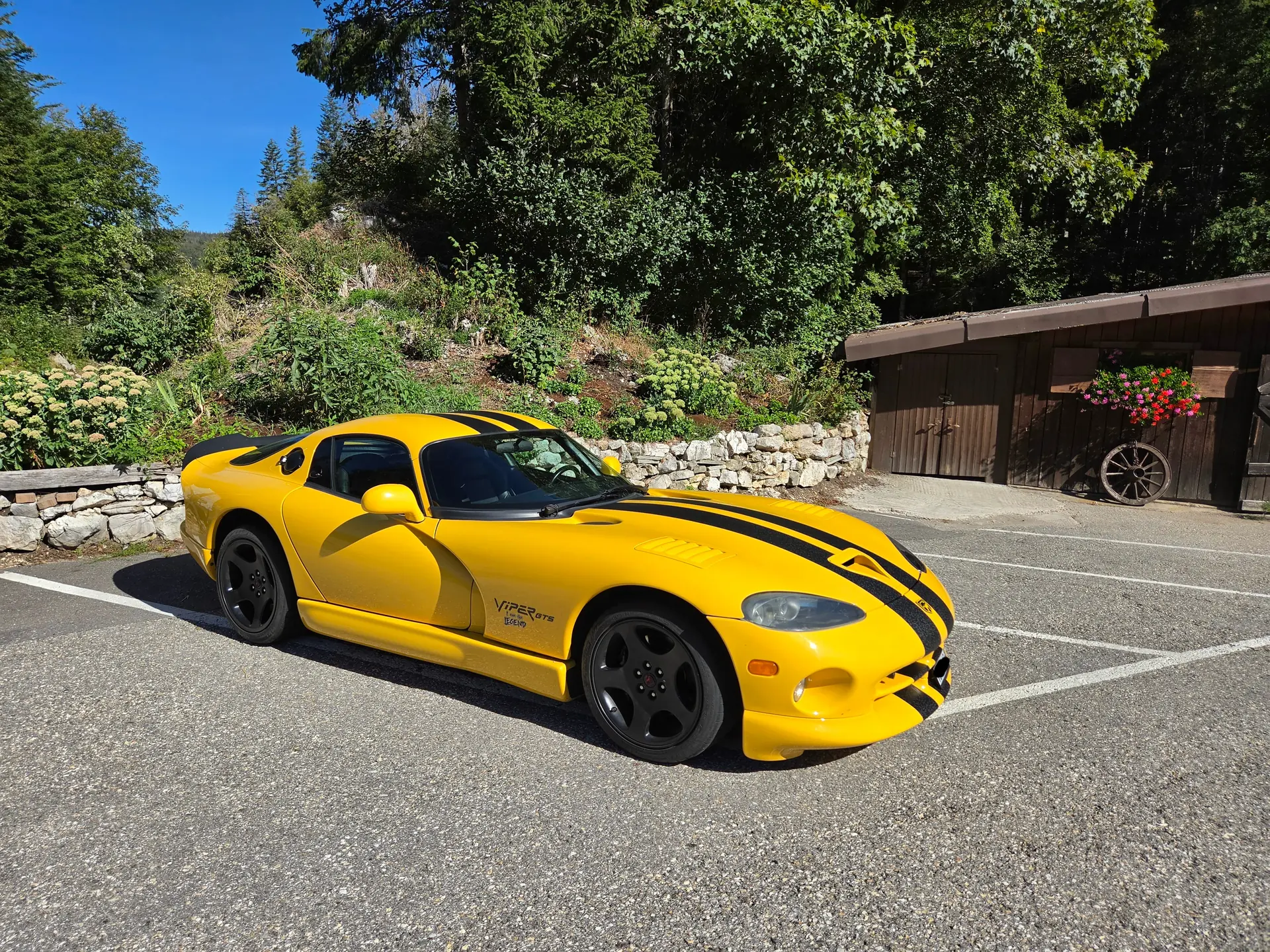 Dodge Viper GTS 2002 — Légende américaine, moteur V10 456 ch, kilométrage préservé