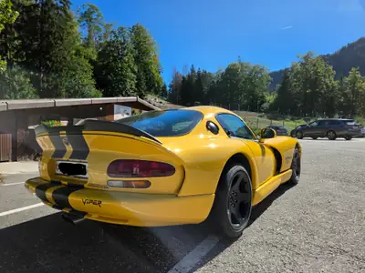 Dodge Viper GTS 2002 — Légende américaine, moteur V10 456 ch, kilométrage préservé — arrière