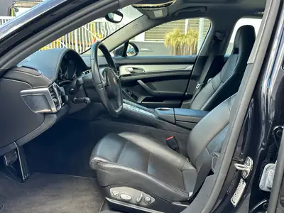 Porsche Panamera 4S 4.8 PDK — Gran turismo sportif, 52 000 km seulement — tableau de bord
