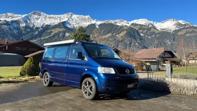 VW T5 California 2.5 TDI 4Motion — Camping-car polyvalent, tous terrains, frais révision — côté
