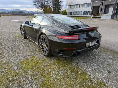 Porsche 911 Turbo S PDK — Superbe coupé haute performance, 79'900 km, garantie Porsche jusqu'à 2028 — intérieur