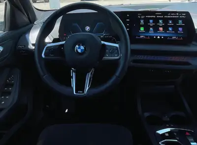 BMW 120 M Sport Steptronic — Berline dynamique, faible kilométrage, garantie 10 ans — Miniatur 11