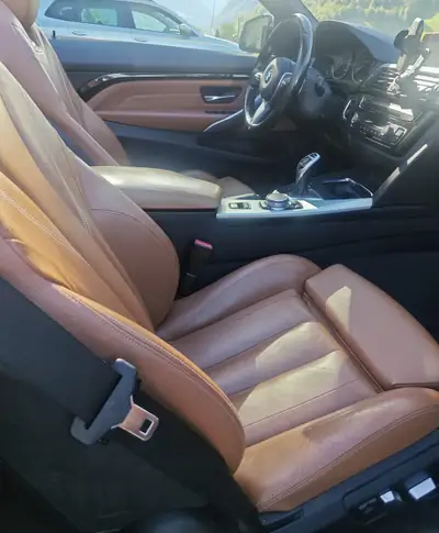 BMW 430i Cabriolet xDrive M Sport — Décapotable sportive, toit ouvert, Alpine blanc — Miniatur 7
