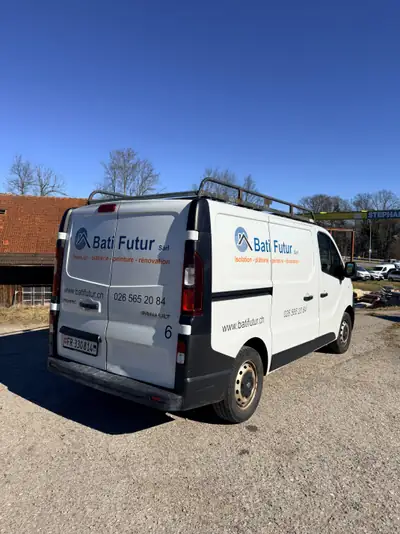 Renault Trafic 1.6 dCi 95 — Utilitaire fiable, 119 000 km, sans sinistre — fianco