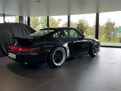 Porsche 911 993 Carrera C2 — Icône des années 90, restauration complète 2021 — Miniatur 11