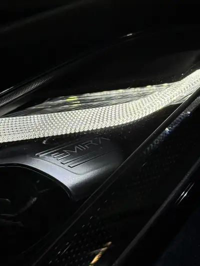 Lotus Emira 3.5 V6 First Edition — Sportive anglaise 406 ch, boîte manuelle, première main — côté