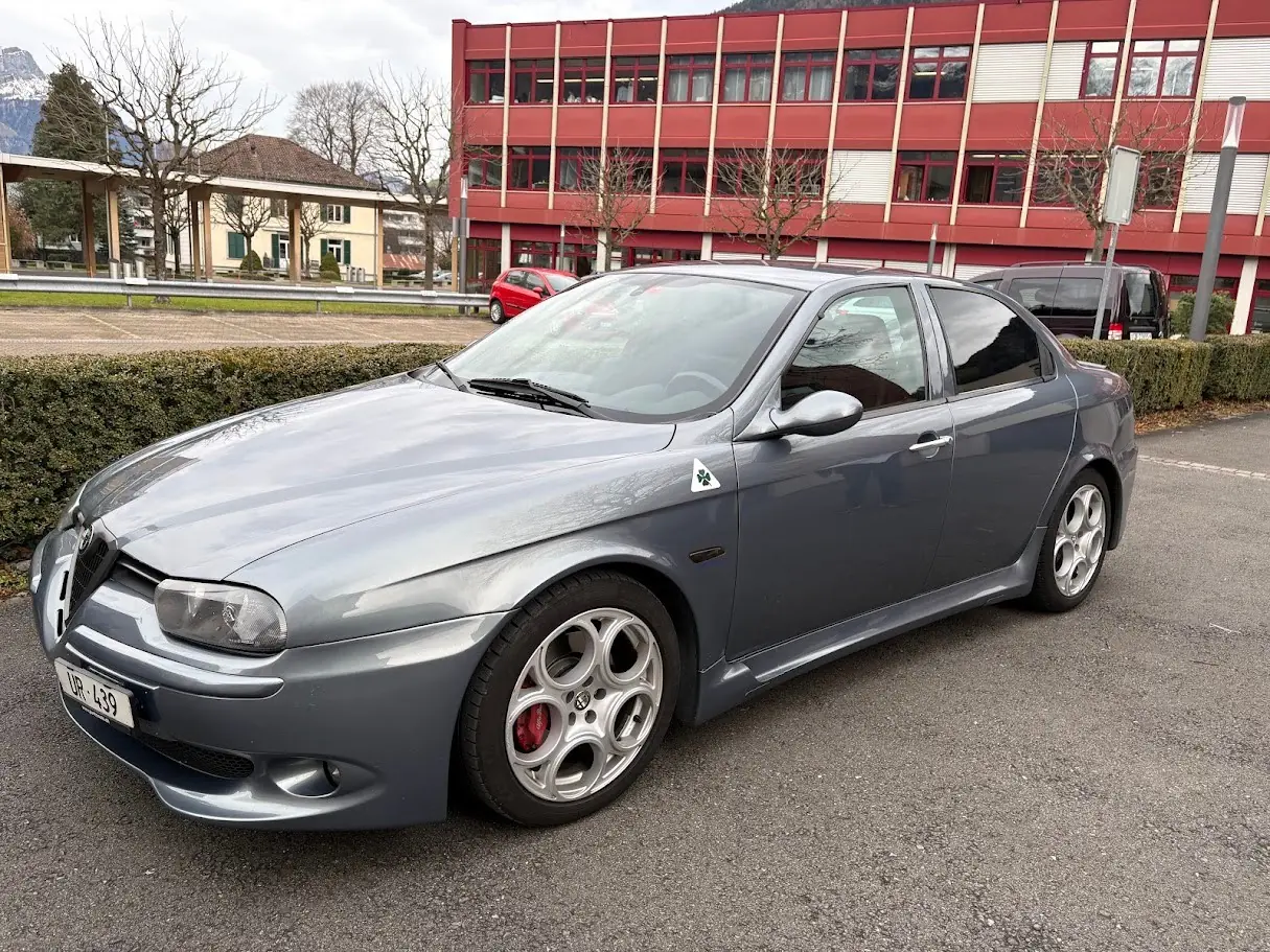 Alfa Romeo 156 3.2 V6 GTA — Berline sportive mythique, 250 ch purs