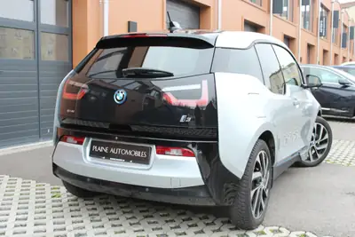 BMW i3 (60Ah) Range Extender — Hybride essence-électrique, 8 roues, expertise BMW — tableau de bord