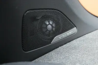 BMW i3 (60Ah) Range Extender — Hybride essence-électrique, 8 roues, expertise BMW — Miniature 9