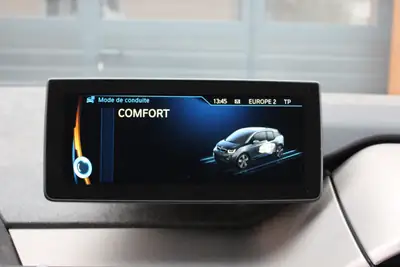 BMW i3 (60Ah) Range Extender — Hybride essence-électrique, 8 roues, expertise BMW — Miniature 12