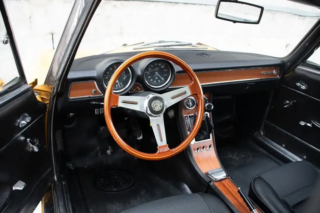 Alfa Romeo 1750 1968 occasion Salavaux — 5