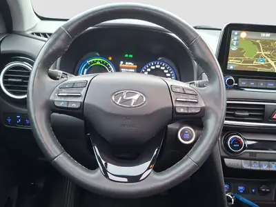 Hyundai Kona 1.6 GDi HEV Vertex — Hybride économe avec panoramique et Head-Up Display — Miniatura 14