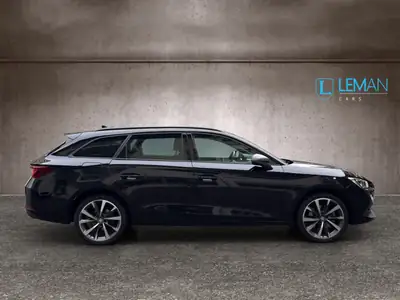 SEAT Leon ST 1.4 eHybrid pHEV — Break hybride rechargeable, 32 000 km, première main — intérieur