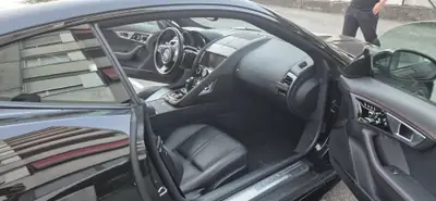 Jaguar F-Type Coupé R 5.0 V8 S/C AWD — Superbe coupé sportif 551 ch, 69'000 km — Detail