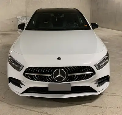Mercedes-Benz A 180 AMG Line — Berline compacte premium, 64 000 km seulement — vue extérieure