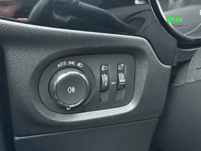 Opel Corsa 1.2 TP GS Line — Citadine automatique sans accident, caméra 360° — Thumbnail 23