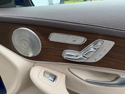 Mercedes-Benz GLC 400 d 4Matic AMG Line – Puissance et élégance réunies — Thumbnail 7