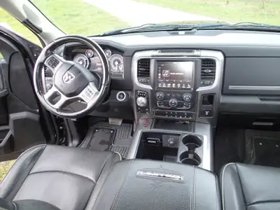 Dodge Ram 1500 Crew Cab 5.7 Hemi Limited — Le pickup American Legend, 151'000 km — Miniatur 7
