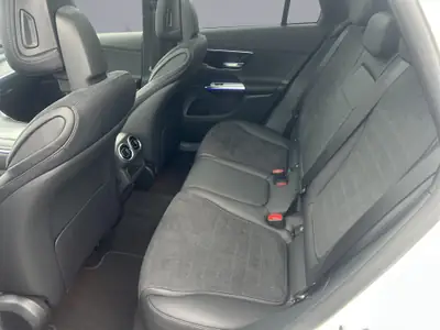Mercedes-Benz GLC 220 d AMG Line 4matic — SUV diesel hybride, prestige et efficacité — Miniature 10