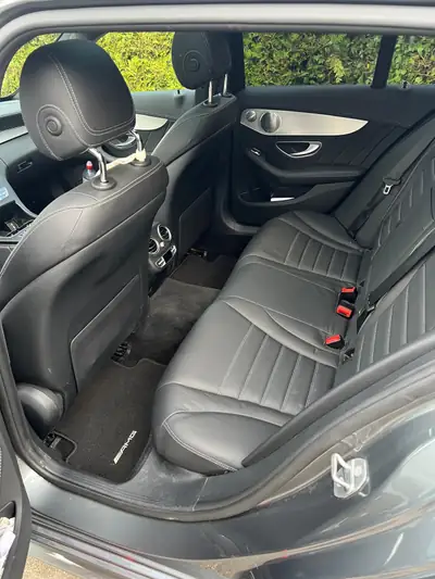 Mercedes-Benz C 300 d AMG Line 4Matic — Break diesel performant, 94'000 km seulement — Armaturenbrett